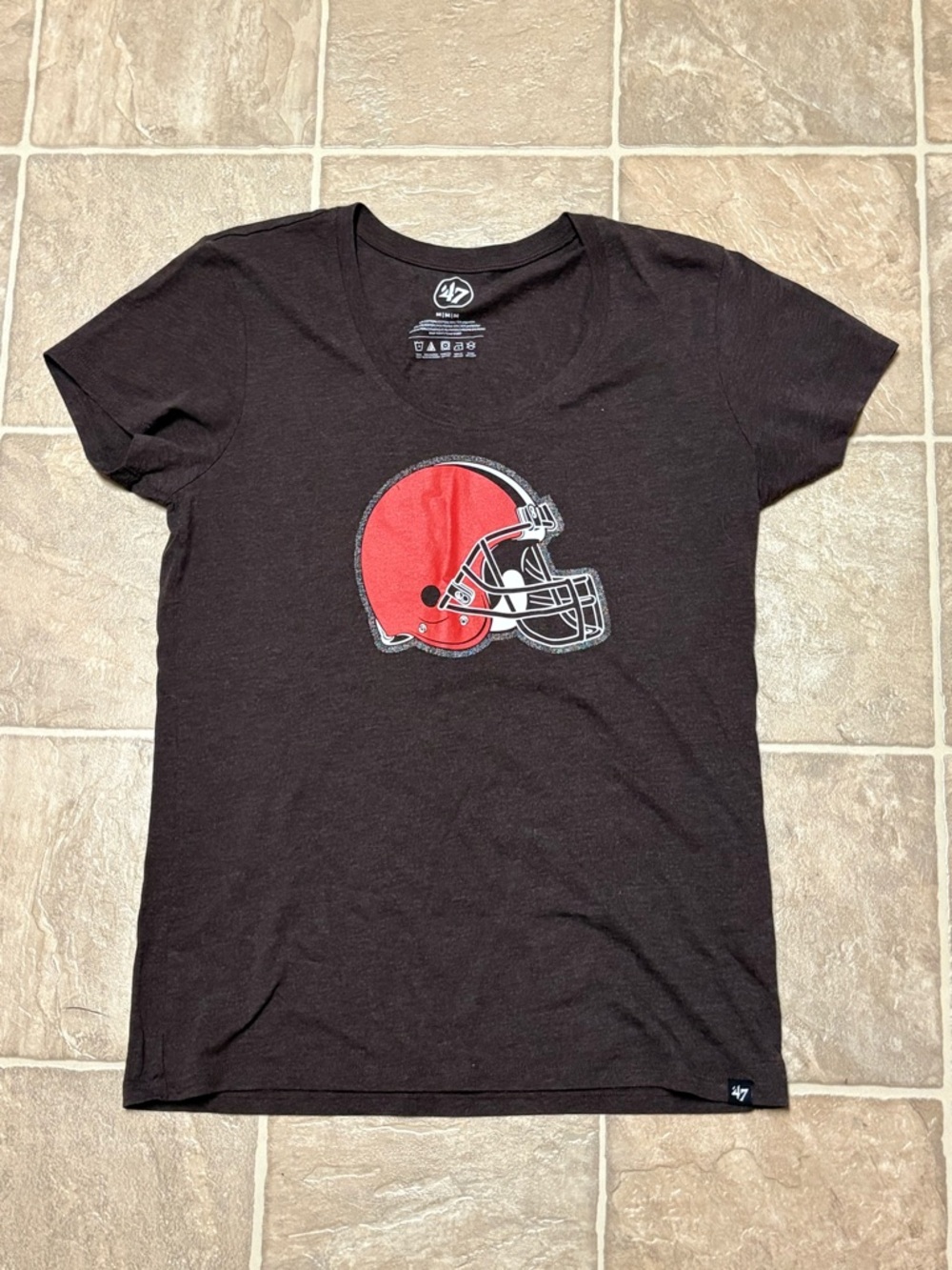 NWOT Med Cleveland Browns Shirt